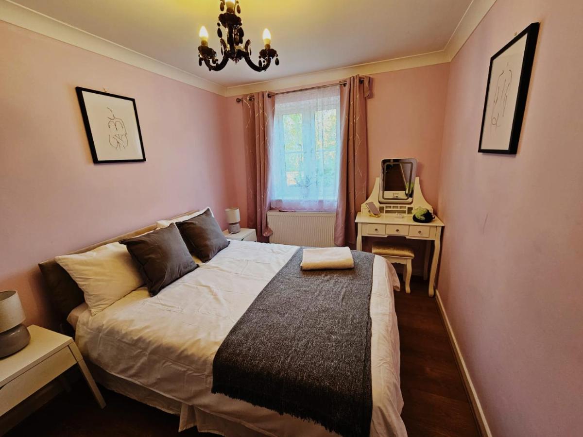 Apartmán Lovely Flat Close To Shepherd'S Bush Londýn Exteriér fotografie